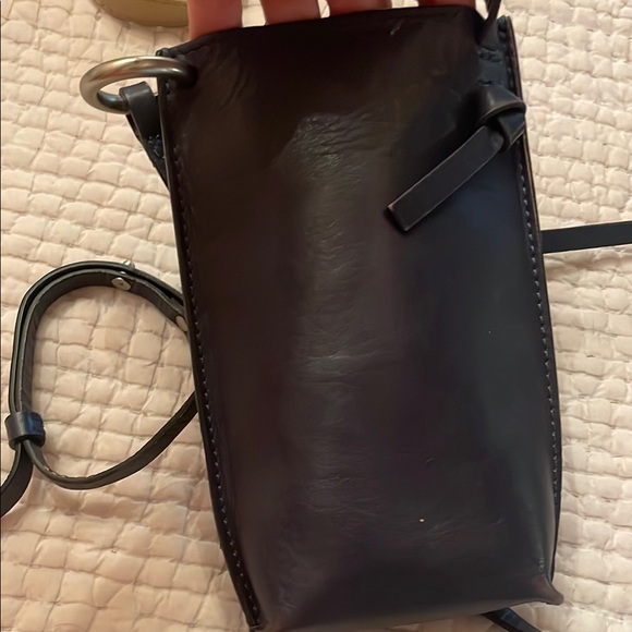 M. Gemi Navy Leather Crossbody Bag - Picture 2 of 3